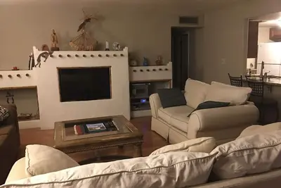Image de Lovely Condo