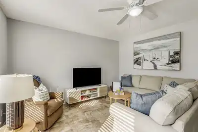 Image de Sunny Daze - Hosted by Moore Ai Rentals