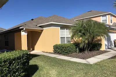 4Bed/3Bath villa with Pool/Spa