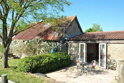 Image de The Byre lovely stone barn in rural location on the Somerset and Dorset Border