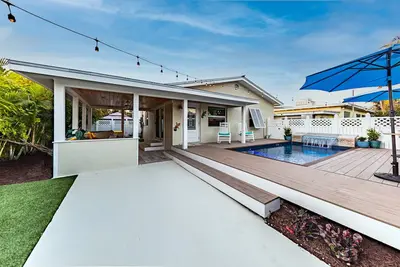 Image de Private Paradise with Heated Waterfall Pool