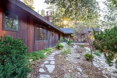 Image de Beautiful, peaceful California Ranch all for you!