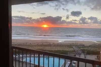 Image de Beautiful Oceanfront 7th floor Sea Colony 3br Condo