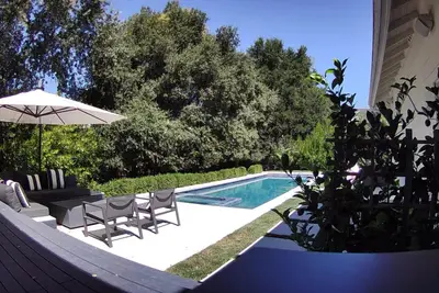 Image de Sonoma Modern Farmhouse walk or bike to the plaza, restaurants and wineries