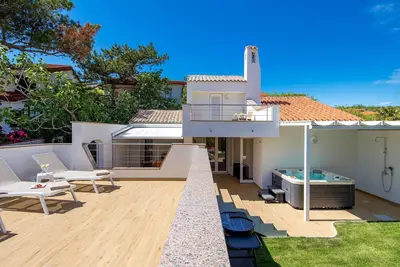 Image de Superbe maison de 2 chambres à Lopar