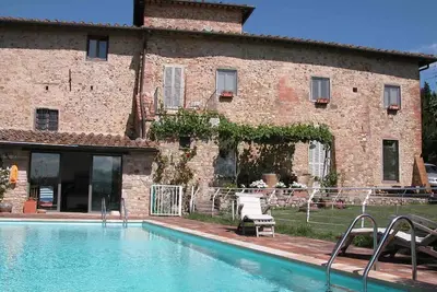 Image de Large country house with private pool in Chianti