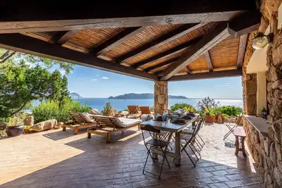 Villa Rubia - Belocations