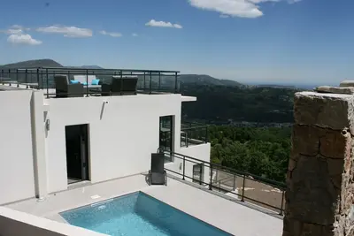 Image de Villa Appartements, Jardin et Piscine privée, vue mer