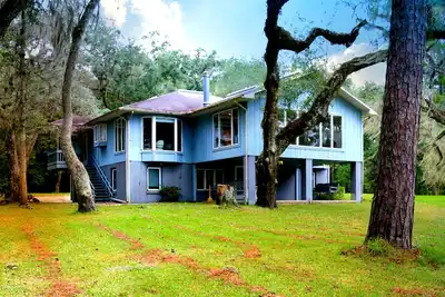 Image de Evans Suwannee River Retreat