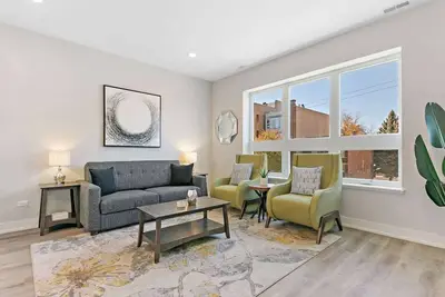 Image de 3br New and Upscale Apartment with Parking