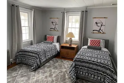Image de Elegant Spacious Apt with 2 Br - Orange Ct
