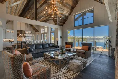 Image de Summerhouse - Lakefront - Tluxp