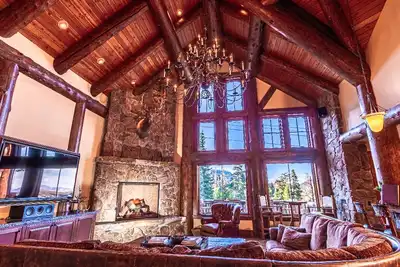 Image de Slope side spacious yet cozy Mammoth House