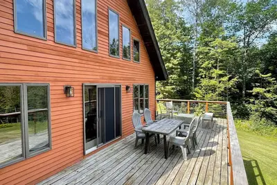 Image de Cozy Family Chalet with Mountain Views – 15 Mins to Okemo & Ludlow