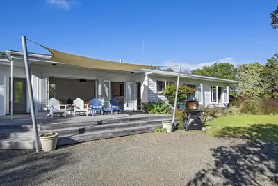 Somerton - Waipu Holiday Home
