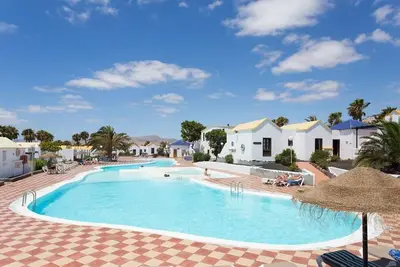 Image de Bungalow with all services