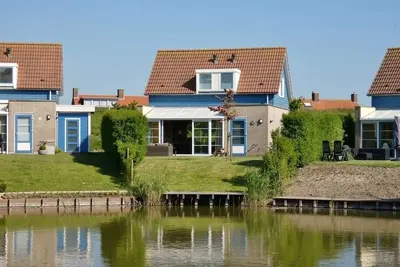 Image de Antibes 240 - Kustpark Village Scaldia - Detached holiday villa directly at the lake with spacious garden