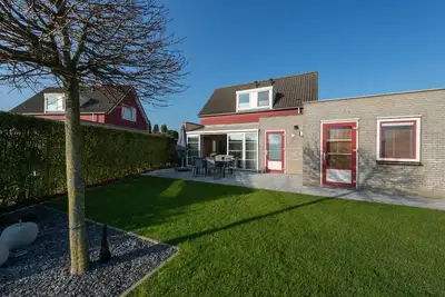 Image de Antibes 198 - Kustpark Village Scaldia - Detached holiday home directly at the lake with spacious garden