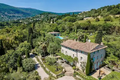 Image de Bastide De Charme Du XIXe - 8 Chambres Ideale Pour Des Vacances En Famille