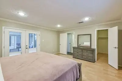 Image de Beautiful home near central Houston and lots 2 eat