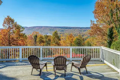Image de Hemlock Hill | Large Family Home | Sleeps 21 | Dog friendly | 8 Bed, 4. 5 Bath