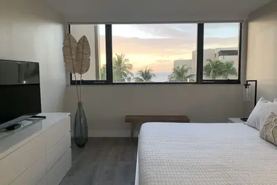 Image de Newly Remodeled Condo at Moon Bay