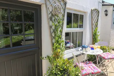 Image de 3 Rock Cottages, pet friendly, character holiday cottage in Kingston