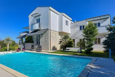 Image de Villa Aylin, 5-bed, next to the sea
