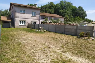 Image de Estuary cottage (yellow)