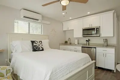 Image de 7b Newly Renovated Studio at Coastal Cottages