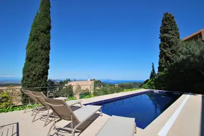 Image de Maison avec piscine Ă louer Ă Begur, centre