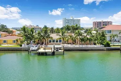 Image de Oasis in the beach