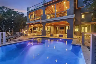 Image de Open 8/31! Ideal Kiawah Luxury! Pool, Oceanview, Private Boardwalk to Beach!