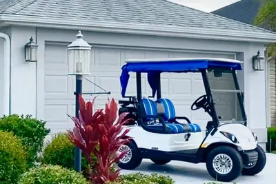 Image de Lovely 3/2 Designer Home The Villages. Golf Cart. Shopping, Golf Courses, Pools