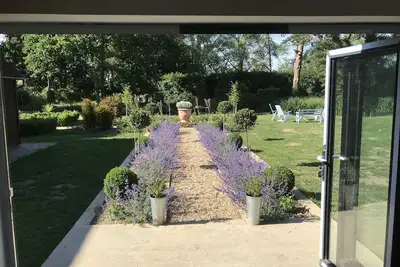 Image de The Cowshed, Luxury Barn Conversion, Tenterden