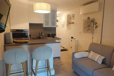 Image de L’Escapade*** Cosy Studio à Deux Pas de la Mer - La Favière