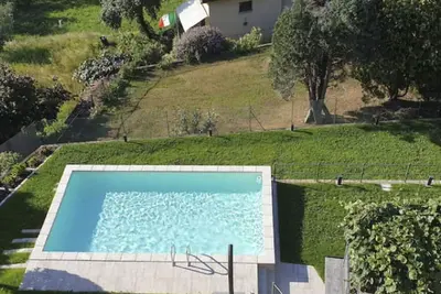 Image de Joli appartement pour 6 personnes avec piscine, Wifi, Tv, terrasse et parking