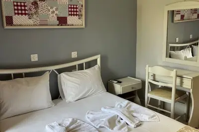 Image de Belle chambre pour 2 personnes à Limenaria, à seulement cinq minutes du centre