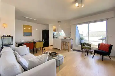Image de Appartement moderne 3 chambres avec terrasse et parking au centre de La Baule, proche mer