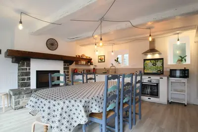 Image de Maison à Donville-les-Bains: 4 ch. , terr. , jardin, Bbq, prox. plage et commerces