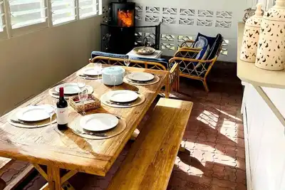 Image de Bombora – Across From The Beach