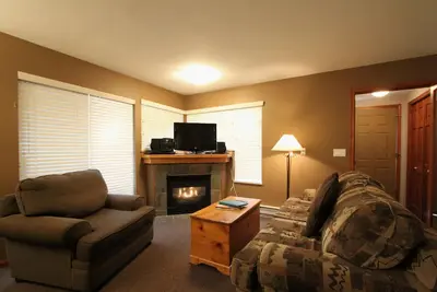 Image de Sunpath #53 | 1 Bedroom Condo with Kitchen, Fireplace, and Patio