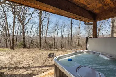 Image de Rustic Coyote Ridge Cabin with a Hot Tub