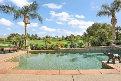 Image de Indian Wells Country Club Stunning Estate!