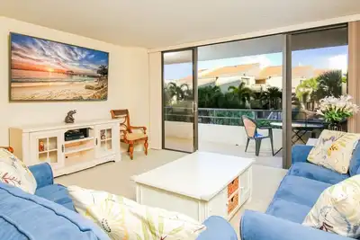 Image de Rent the Perfect 2 Bedroom Condo on The Anchorage, Siesta Key Condo 1002
