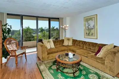 Image de Rent the Perfect 2 Bedroom Apartment on The Anchorage, Siesta Key Apartment 1009