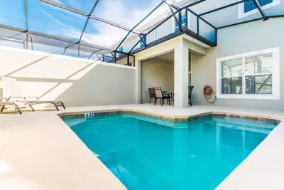 Image de Rent this Luxury 5 Star Townhome on Storey Lake Resort, Orlando Townhome 4808