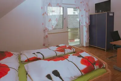 Image de Vacation apartment with conservatory and two balconies