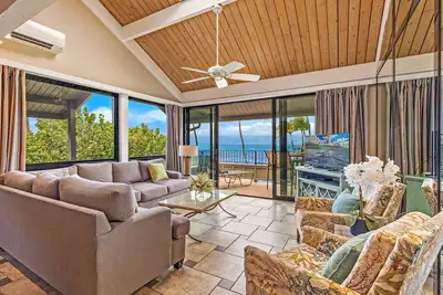 Image de Kahana Village #8 Beach Front Luxury