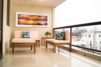 Image de Chipipe Salinas Beachfront Apartment w\/ Parking